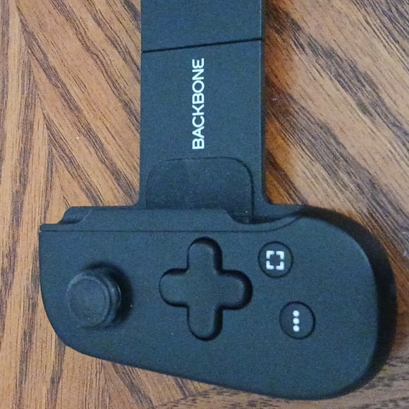 Backbone one mobile controller for  iphone - Picture 2 of 7